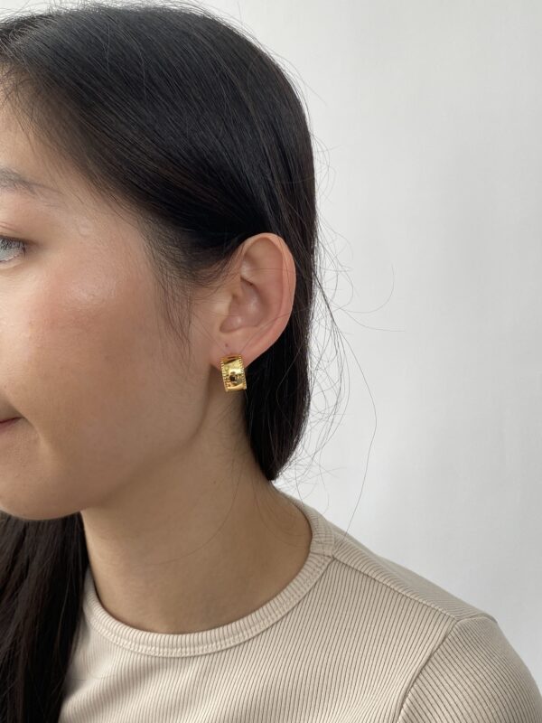 FOUND OBJECT MARKET - OBJECT 1434 - Image 3