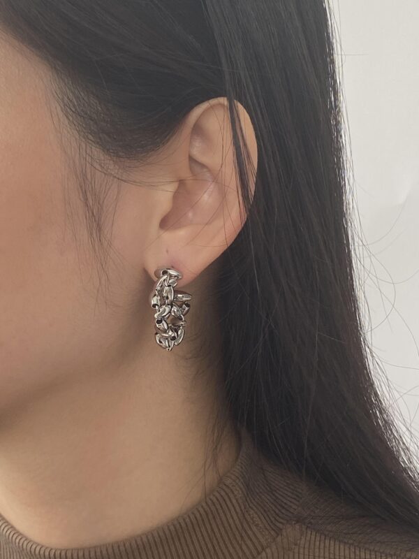 FOUND OBJECT MARKET - OBJECT 1401 - Image 4