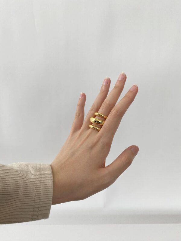 FOUND OBJECT MARKET - OBJECT 1484 - Image 3